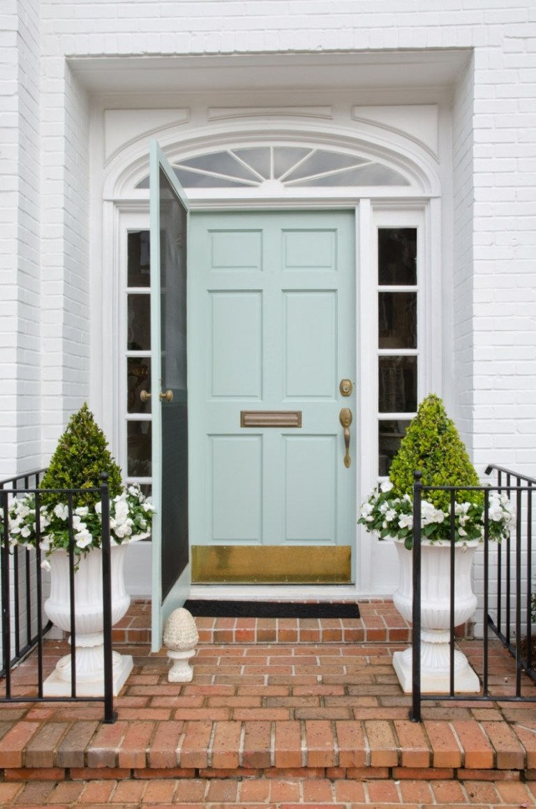 A Mint Front Door?